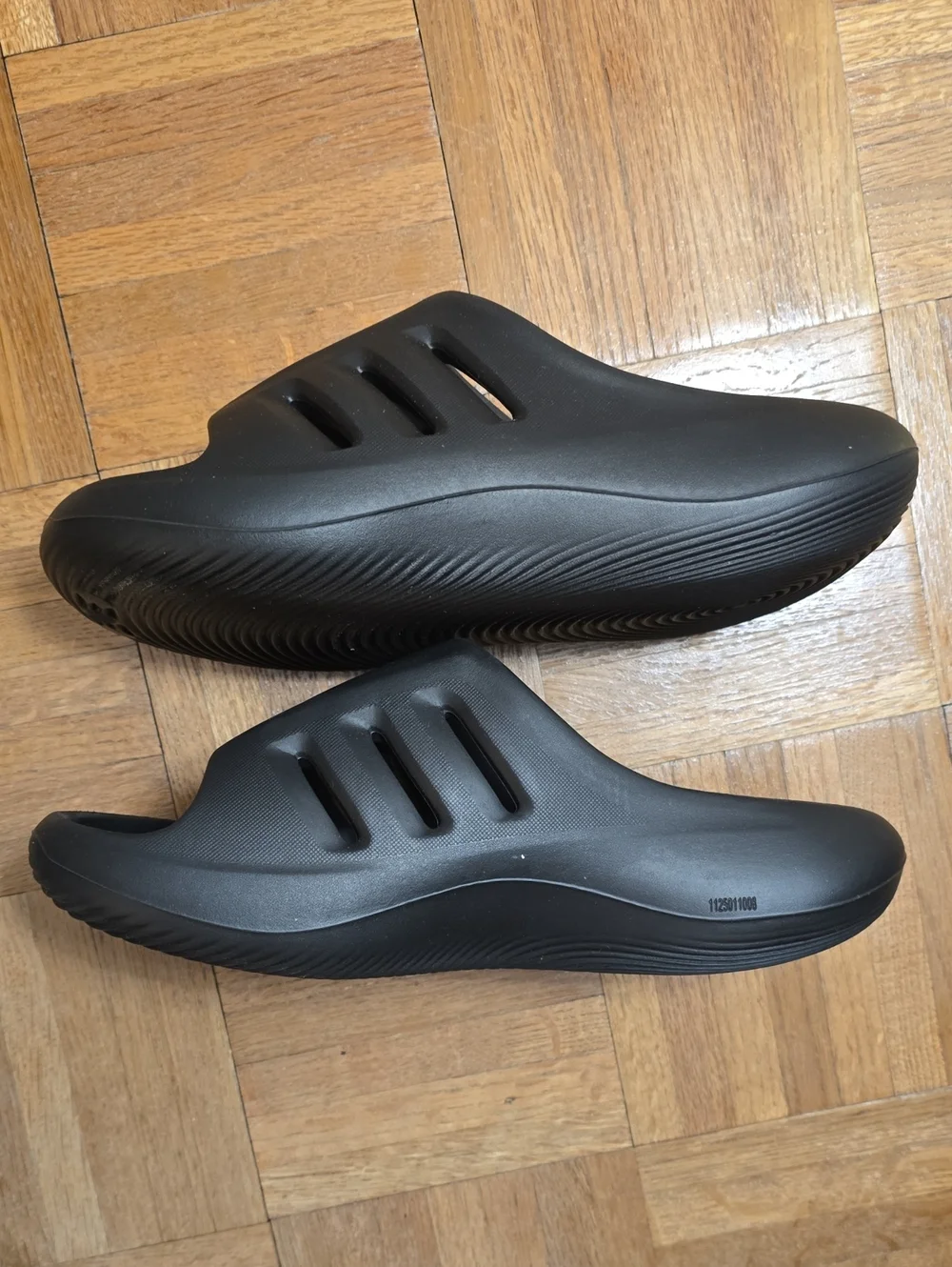 Adidas Adifom IIInfinity Slides - Black - New With Tags